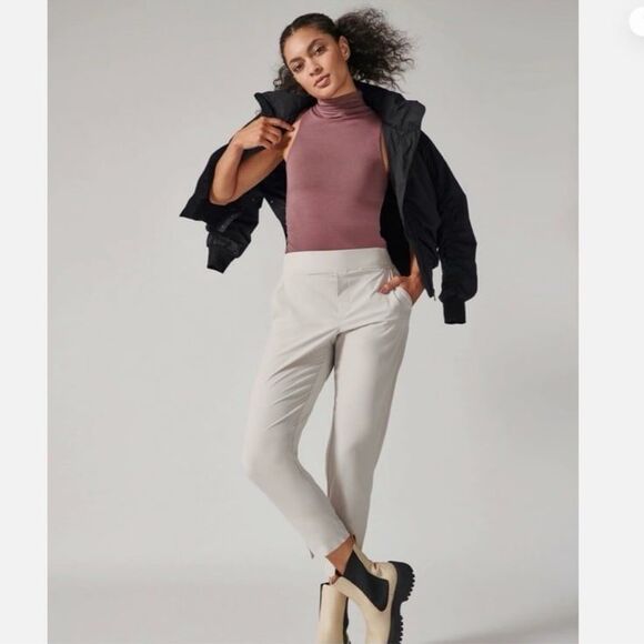 Athleta Brooklyn Ankle Pant in Abalone Grey in 2T - Picture 4 of 11